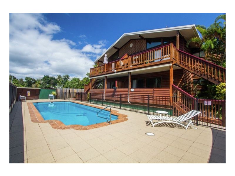 13/651 Charlton Esplanade, Urangan QLD 4655