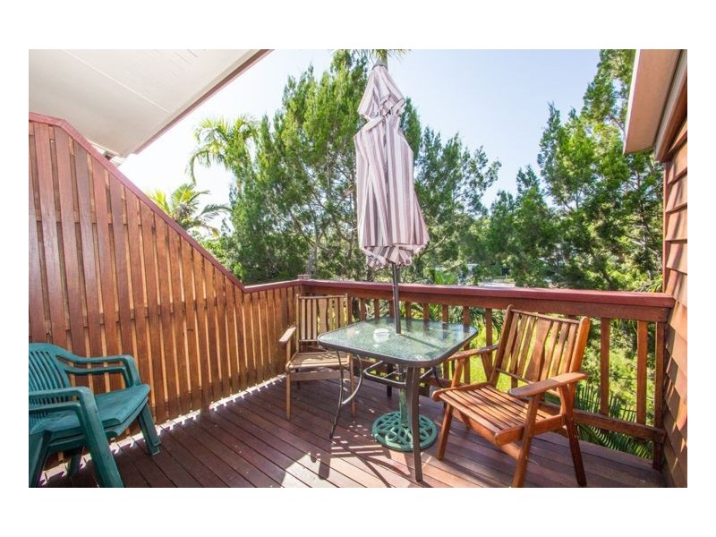 13/651 Charlton Esplanade, Urangan QLD 4655