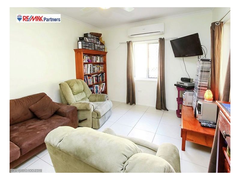 37 Bruce Street, Torquay QLD 4655