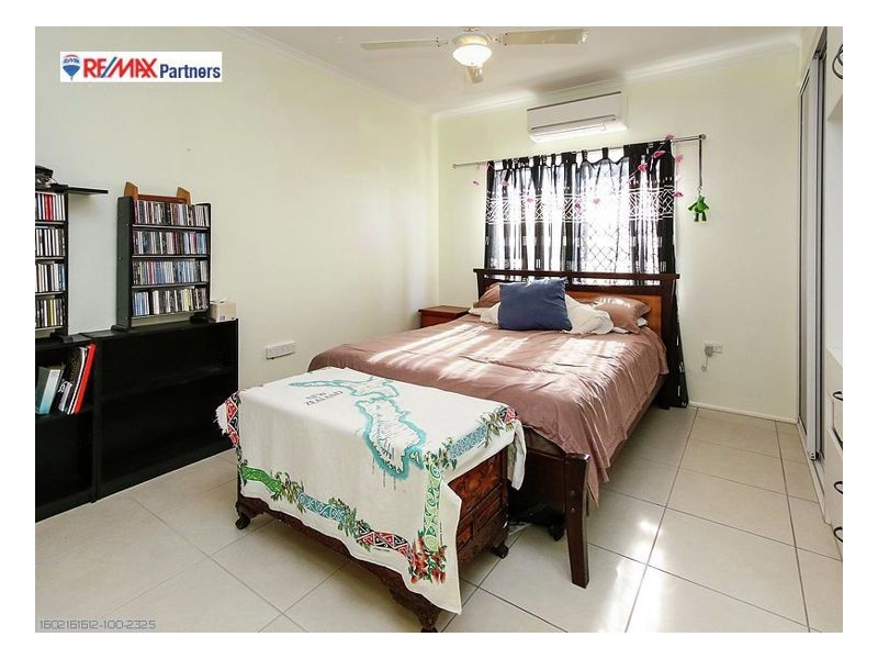 37 Bruce Street, Torquay QLD 4655