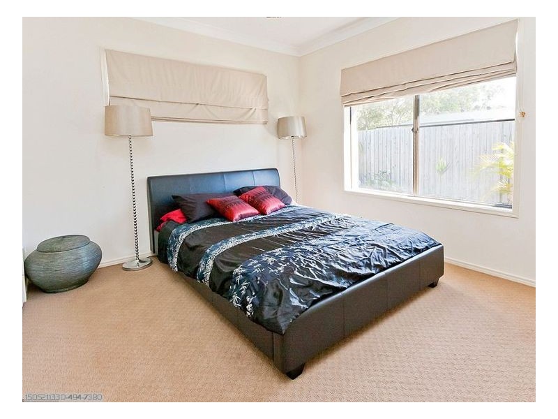 21 Heathland Ave, Wondunna QLD 4655