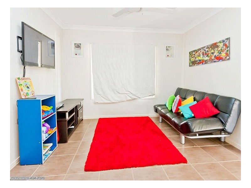 21 Heathland Ave, Wondunna QLD 4655