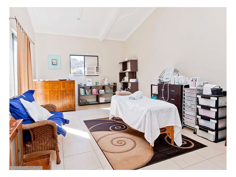 21 Heathland Ave, Wondunna QLD 4655