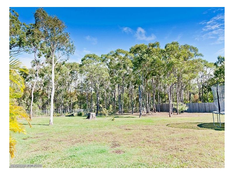 21 Heathland Ave, Wondunna QLD 4655