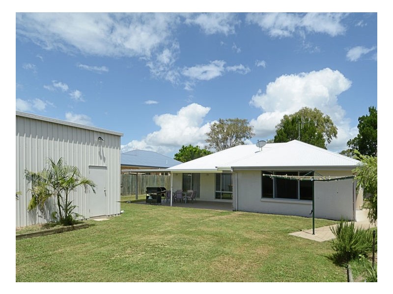 16 Beach Drive, Burrum Heads QLD 4659