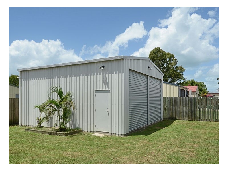 16 Beach Drive, Burrum Heads QLD 4659