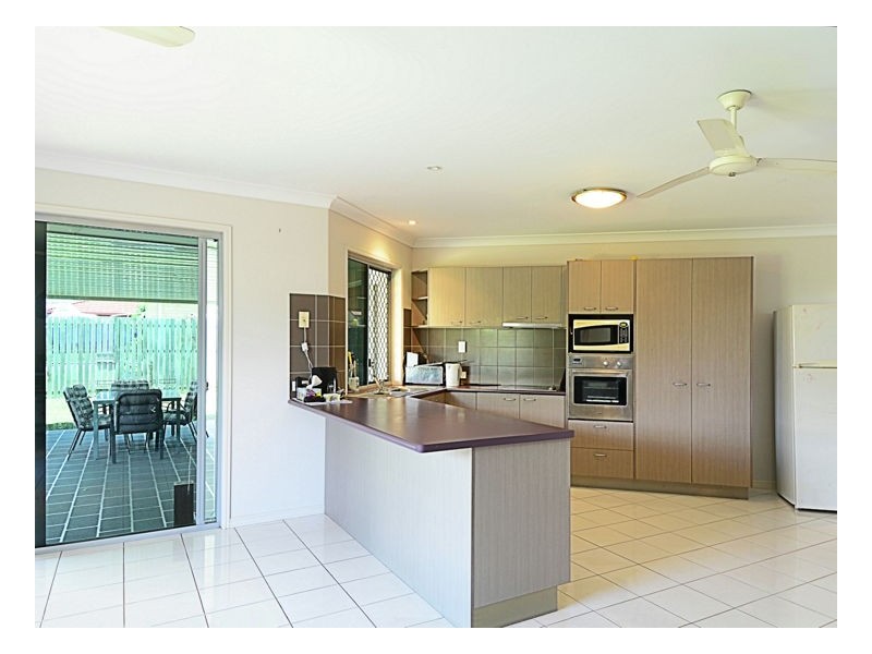 16 Beach Drive, Burrum Heads QLD 4659