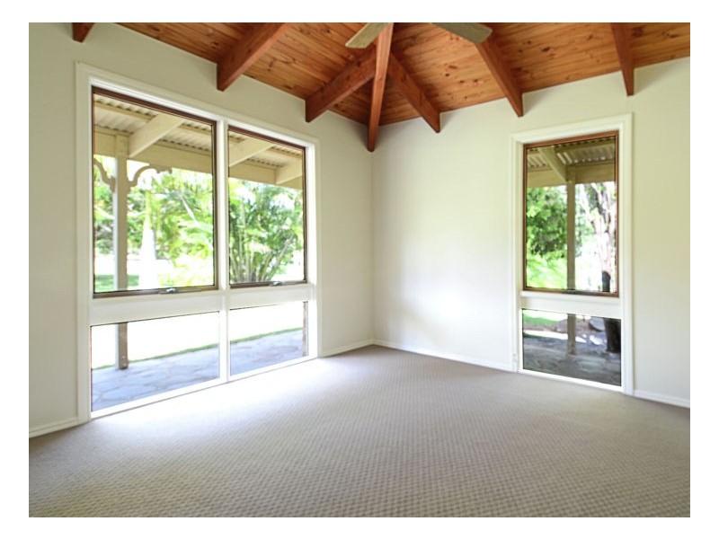 20 Dreamtime Avenue, Burrum Heads QLD 4659