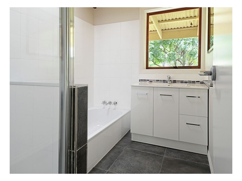 20 Dreamtime Avenue, Burrum Heads QLD 4659