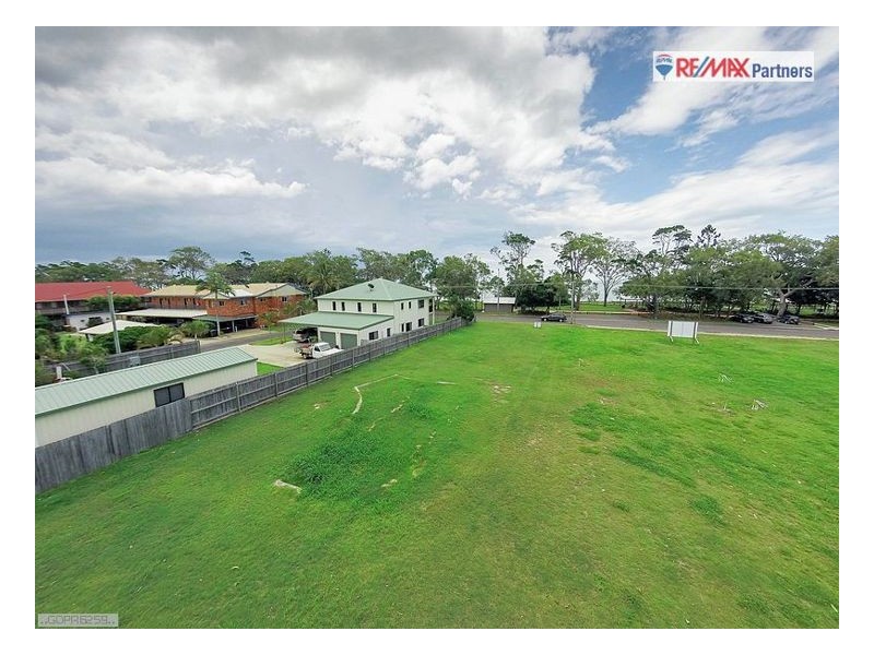 512 Charlton Esplanade, Urangan QLD 4655