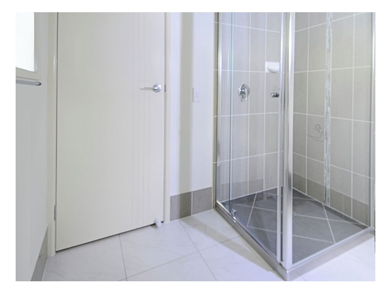 2/1 Lucas Drive, Burrum Heads QLD 4659