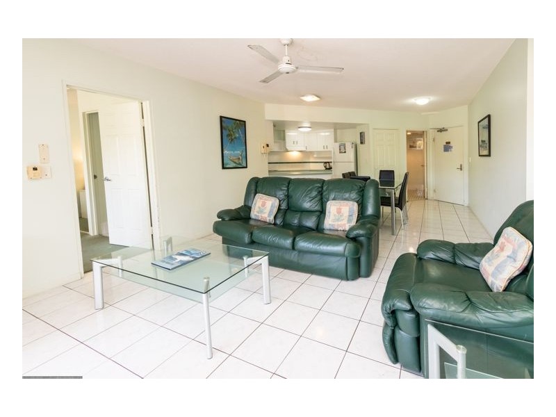 5/397 Esplanade, Torquay QLD 4655