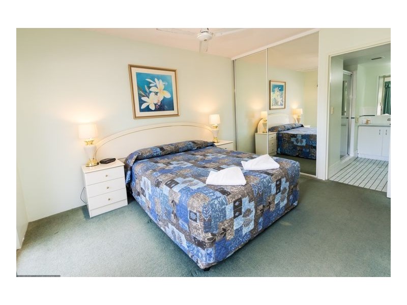 5/397 Esplanade, Torquay QLD 4655