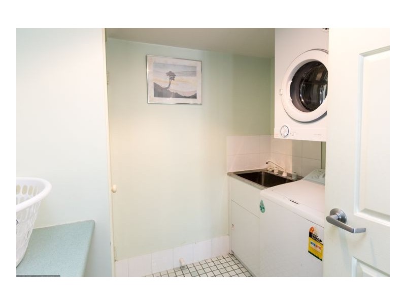 5/397 Esplanade, Torquay QLD 4655