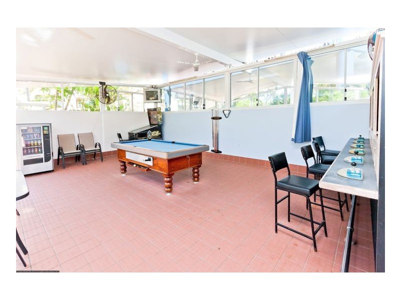5/397 Esplanade, Torquay QLD 4655