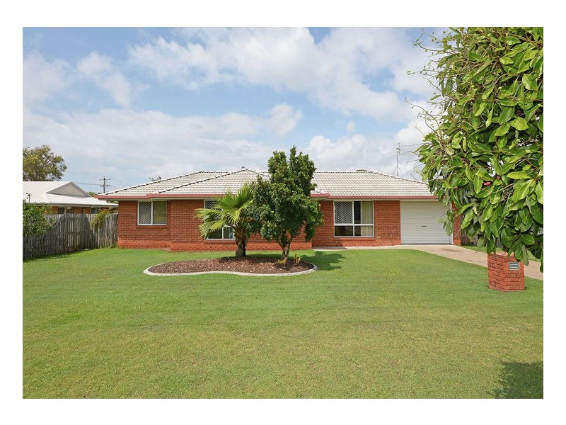 77 Exeter Street, Torquay QLD 4655