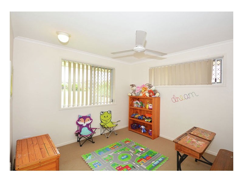 77 Exeter Street, Torquay QLD 4655