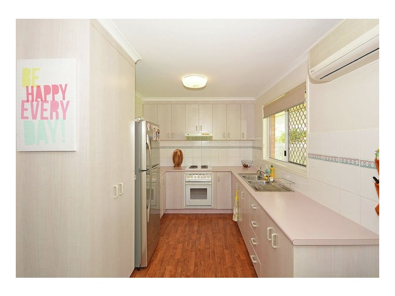 77 Exeter Street, Torquay QLD 4655