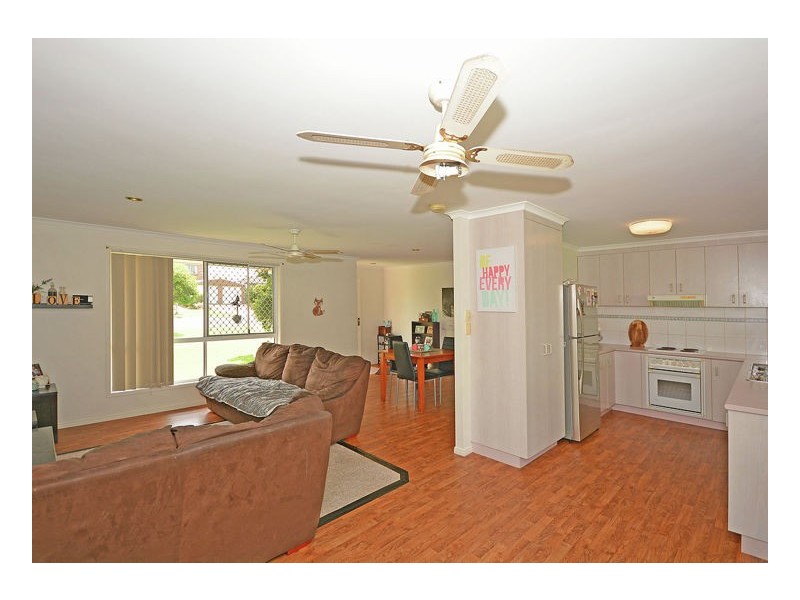 77 Exeter Street, Torquay QLD 4655