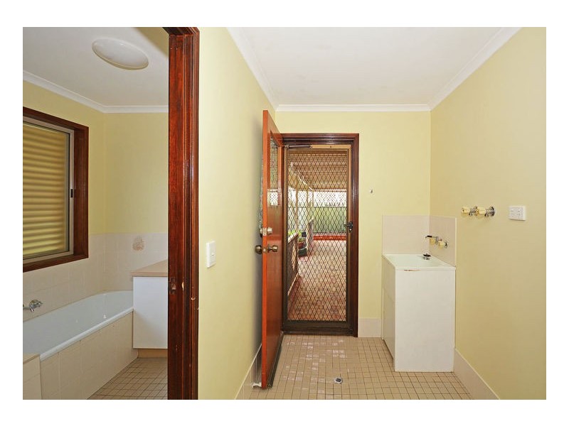 16 Keys Ave, Torquay QLD 4655