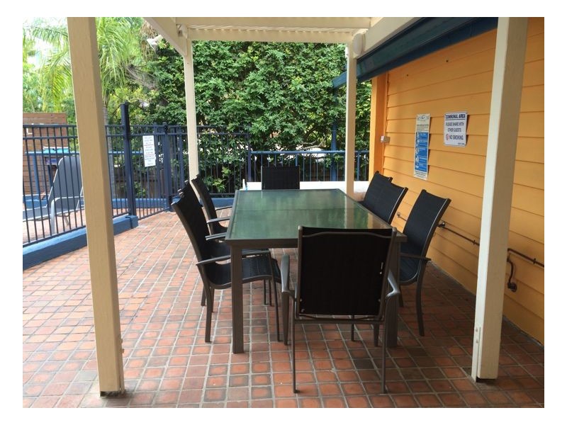 15/383 Esplanade, Torquay QLD 4655