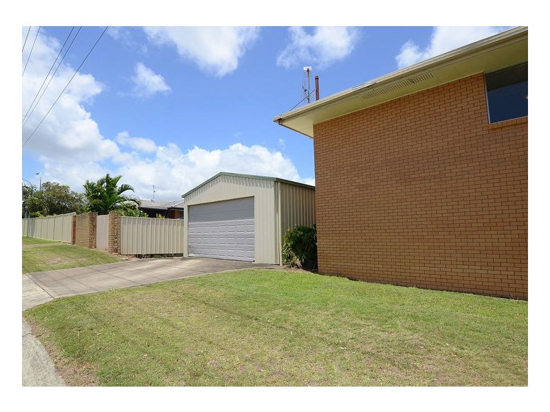 33 Holiday Pde, Scarness QLD 4655