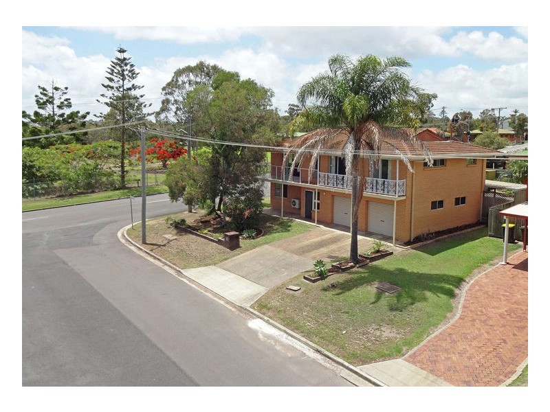 33 Holiday Pde, Scarness QLD 4655