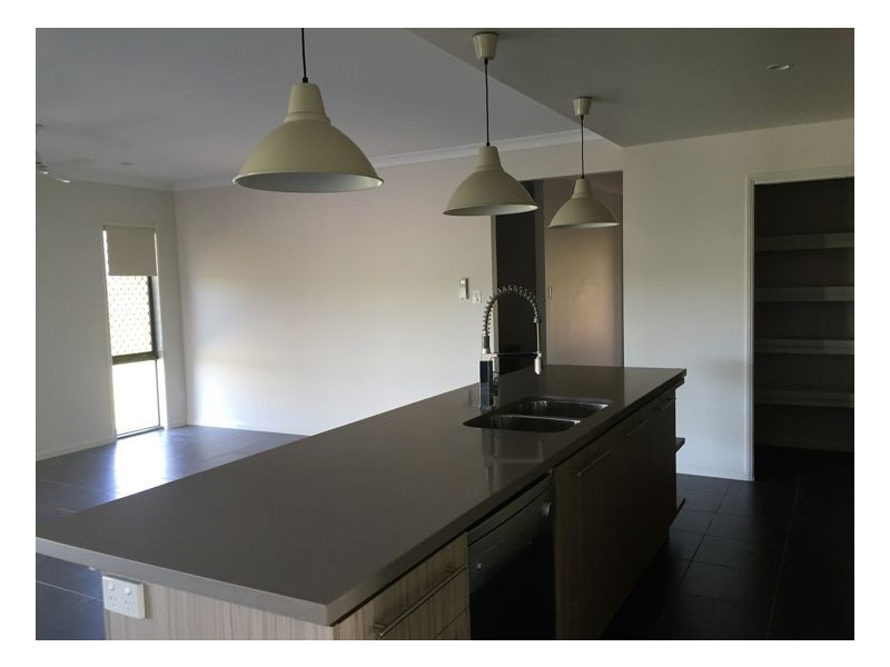 101 Seafarer Drive, River Heads QLD 4655