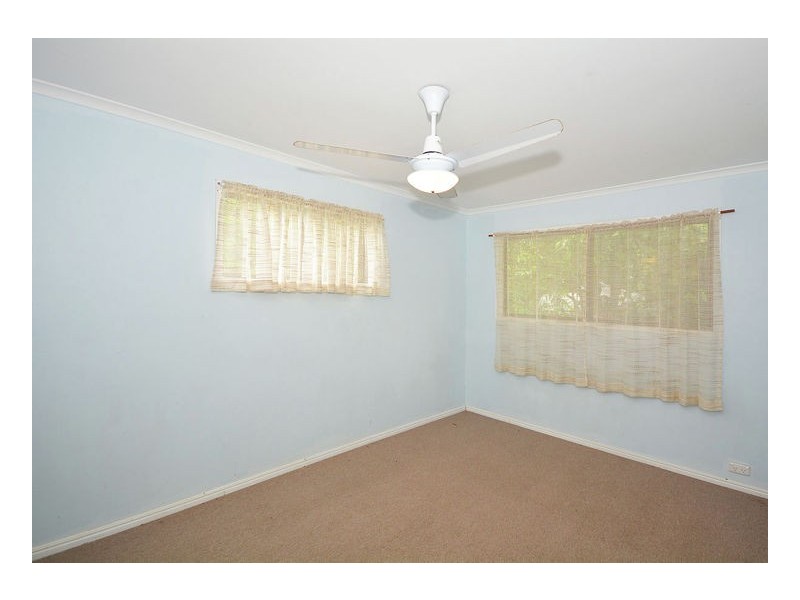 9 Shelley Street, Scarness QLD 4655