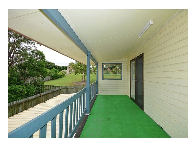 9 Shelley Street, Scarness QLD 4655