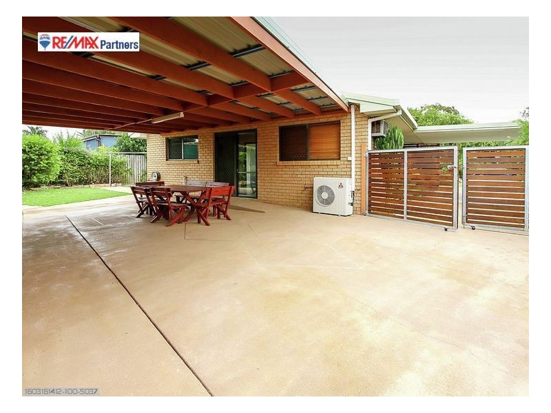 3 Cullen Ave, Torquay QLD 4655
