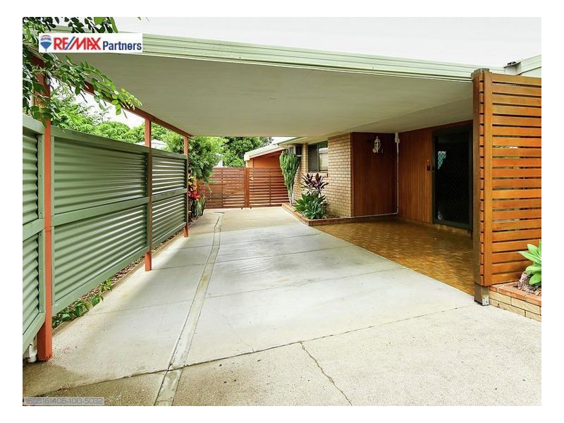 3 Cullen Ave, Torquay QLD 4655