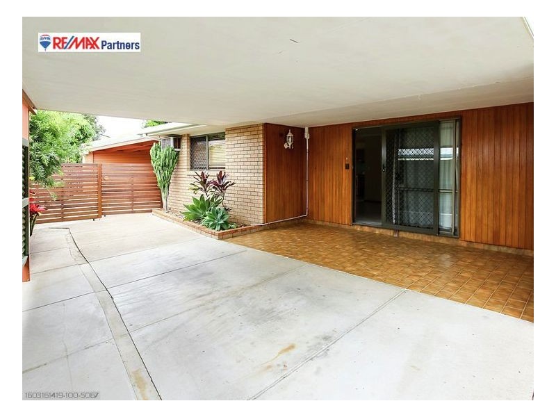 3 Cullen Ave, Torquay QLD 4655