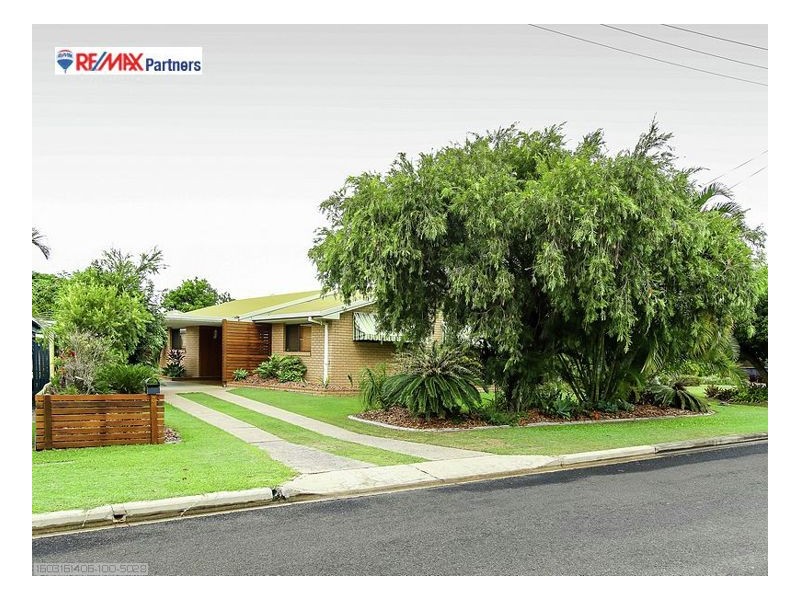 3 Cullen Ave, Torquay QLD 4655
