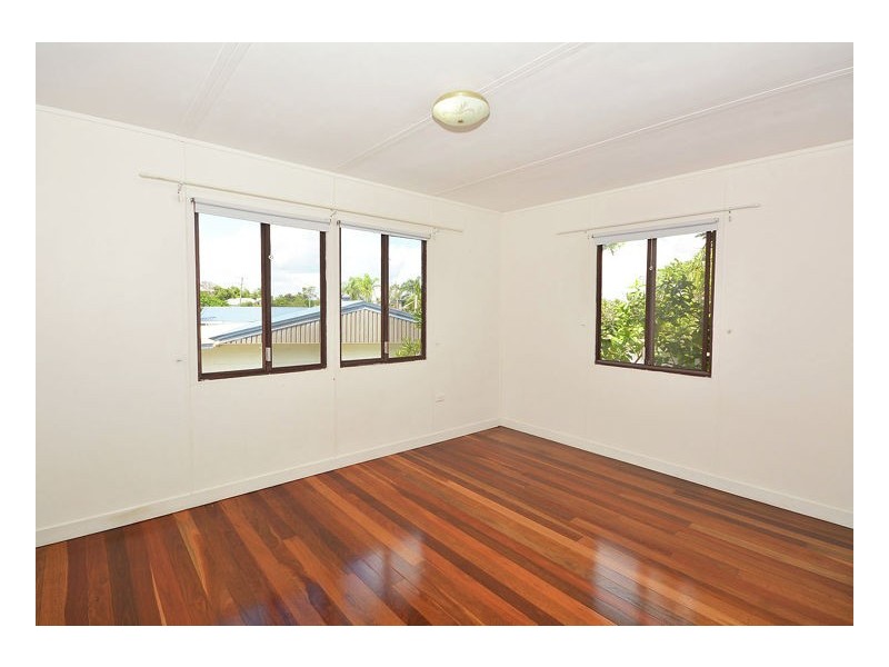 53 Mant Street, Point Vernon QLD 4655
