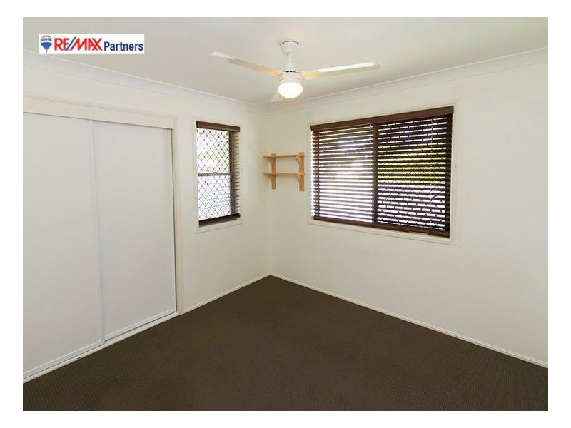 36 Ladbroke Cres, Urangan QLD 4655