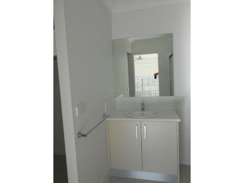 18 Cato Court, Torquay QLD 4655