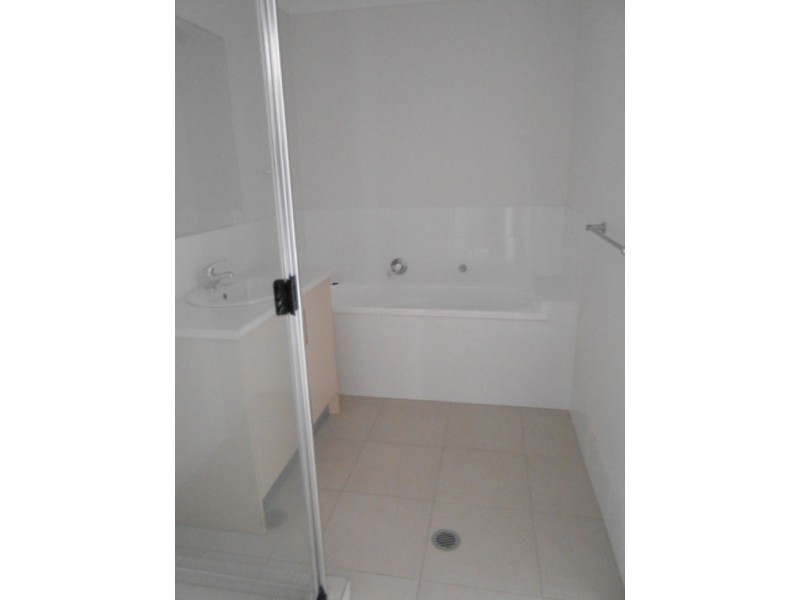 18 Cato Court, Torquay QLD 4655