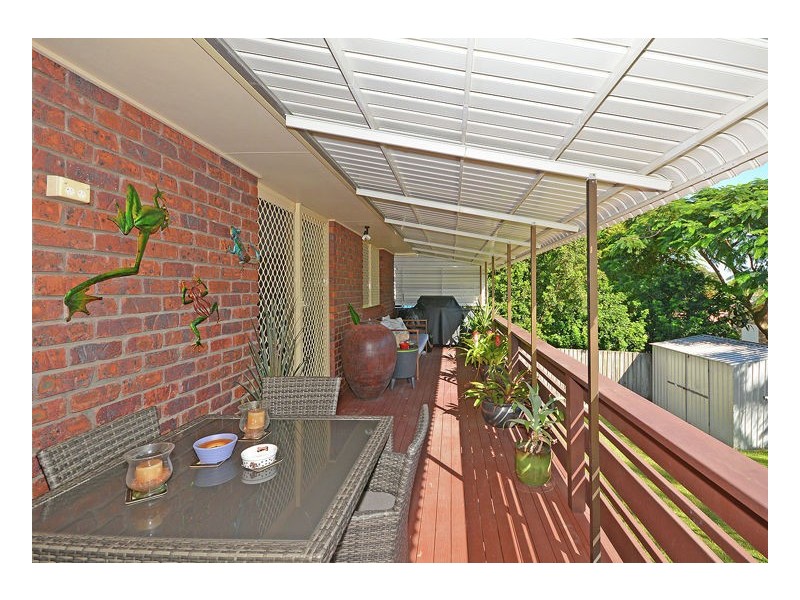 60 Hillcrest Ave, Scarness QLD 4655