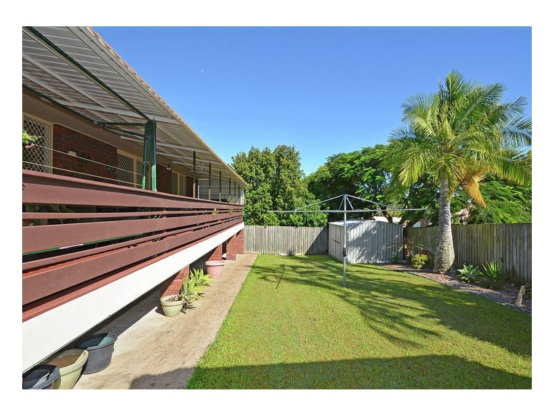 60 Hillcrest Ave, Scarness QLD 4655