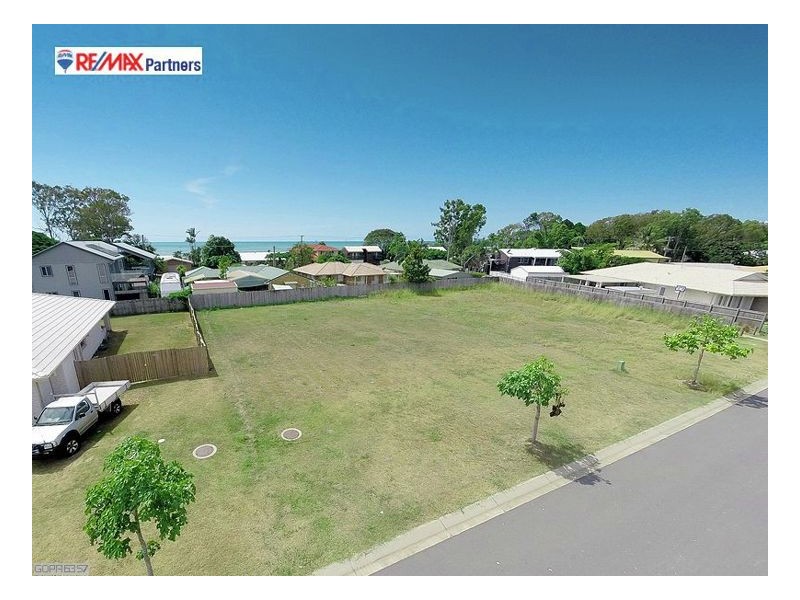 28 Fraser Waters Parade, Toogoom QLD 4655