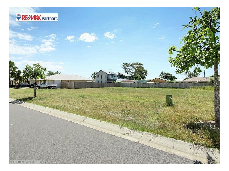 28 Fraser Waters Parade, Toogoom QLD 4655