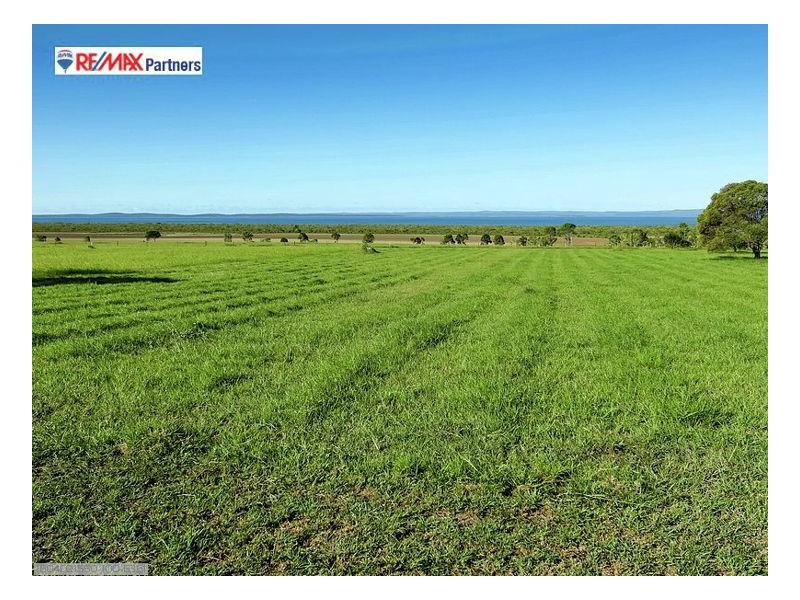 109-111 Cove Blvd, River Heads QLD 4655