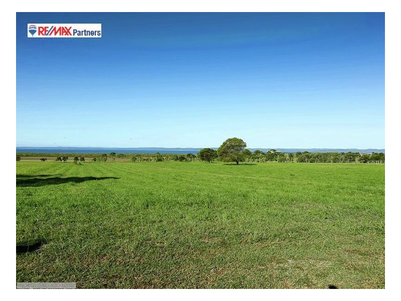 109-111 Cove Blvd, River Heads QLD 4655