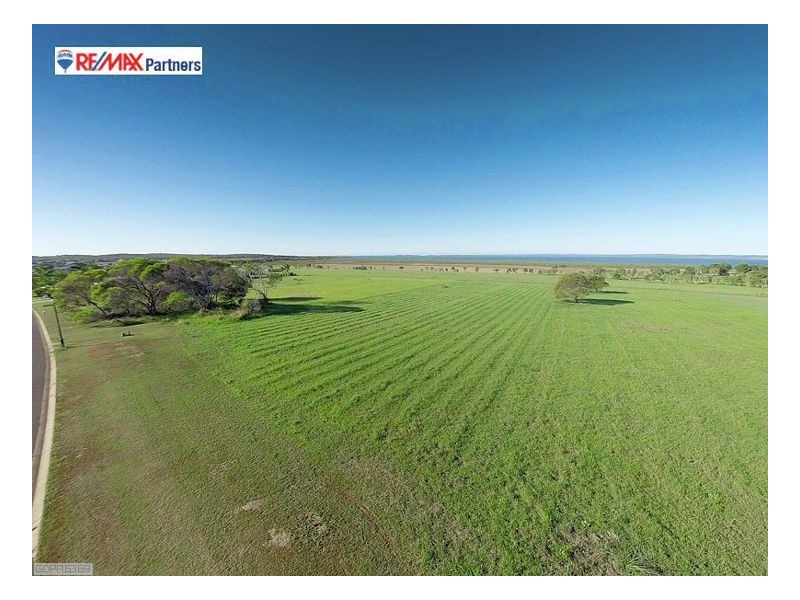 109-111 Cove Blvd, River Heads QLD 4655