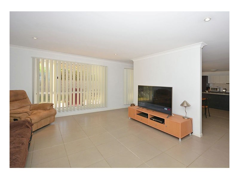 4 Brackish Court, Toogoom QLD 4655