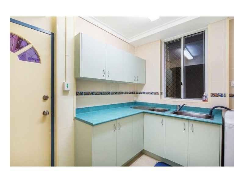 429 Esplanade, Torquay QLD 4655
