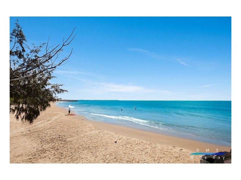 429 Esplanade, Torquay QLD 4655