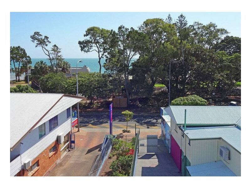 429 Esplanade, Torquay QLD 4655