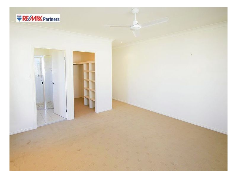 8 Krista Court, Burrum Heads QLD 4659